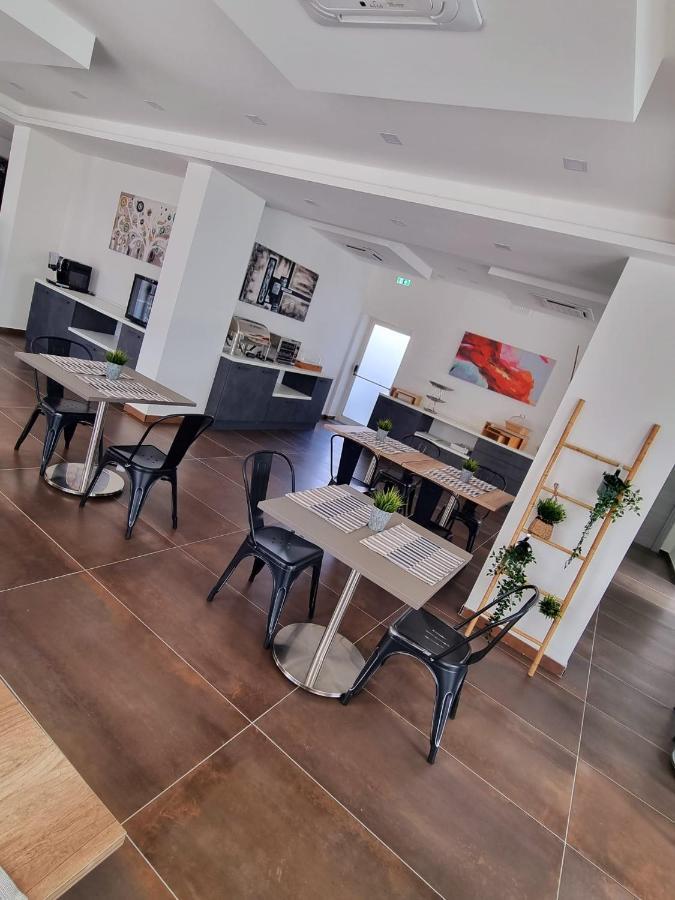 Hotel Crisvan Rimini Dış mekan fotoğraf