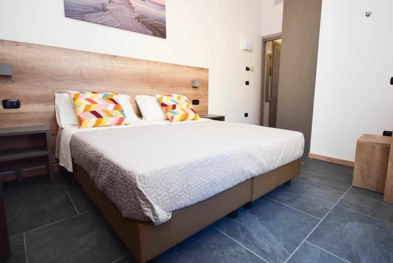 Hotel Crisvan Rimini Dış mekan fotoğraf