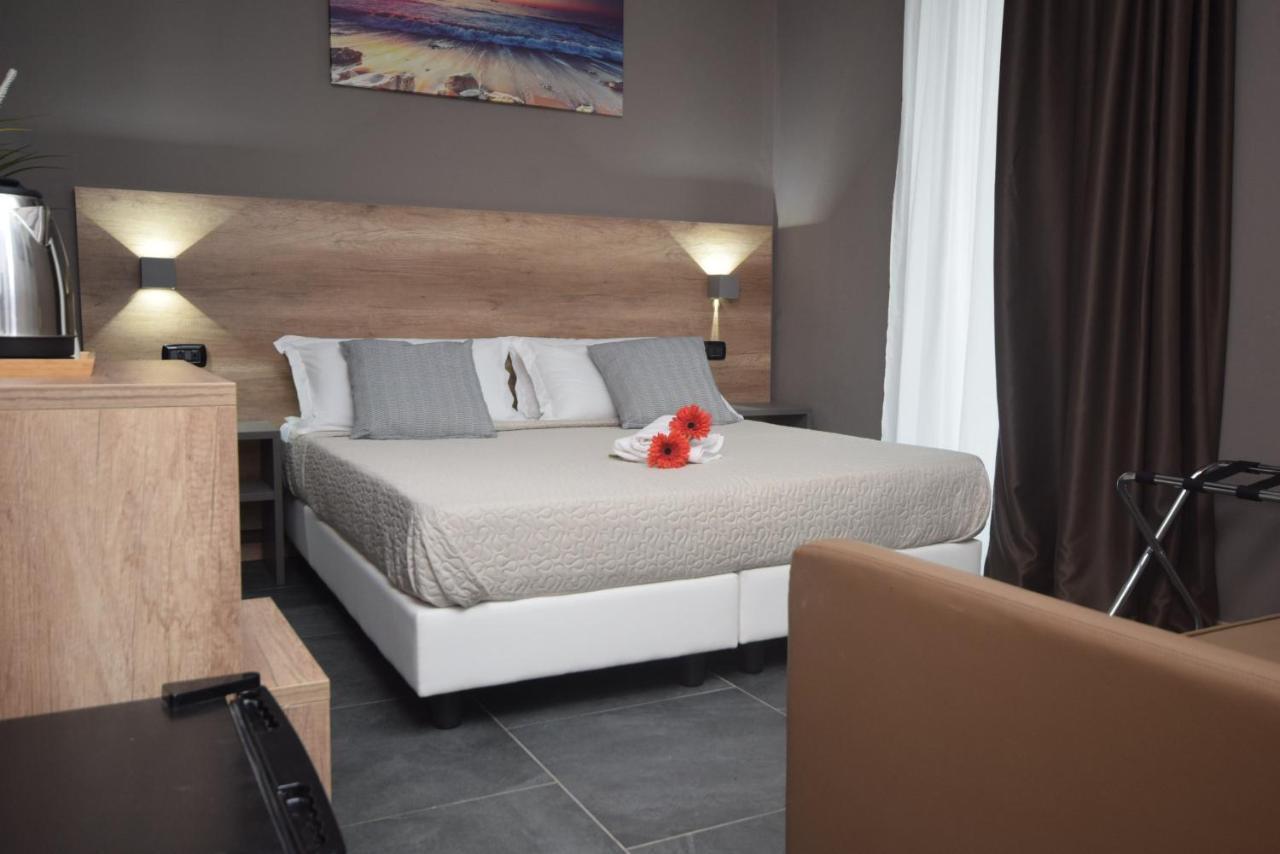 Hotel Crisvan Rimini Dış mekan fotoğraf