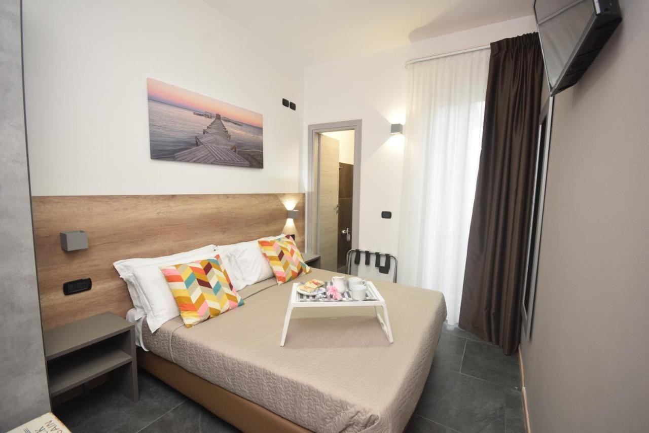 Hotel Crisvan Rimini Dış mekan fotoğraf